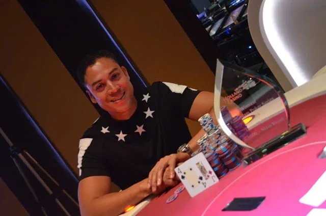 © 2026 Pokercity | Clyde Tjauw Foe wint RPS Main | 2014/08 - Rotterdam Poker Series - 1.000 eu Big Stack Main Event Clyde Tjauw Foe wint RPS Main | 2014/08 - Rotterdam Poker Series - 1.000 eu Big Stack Main Event